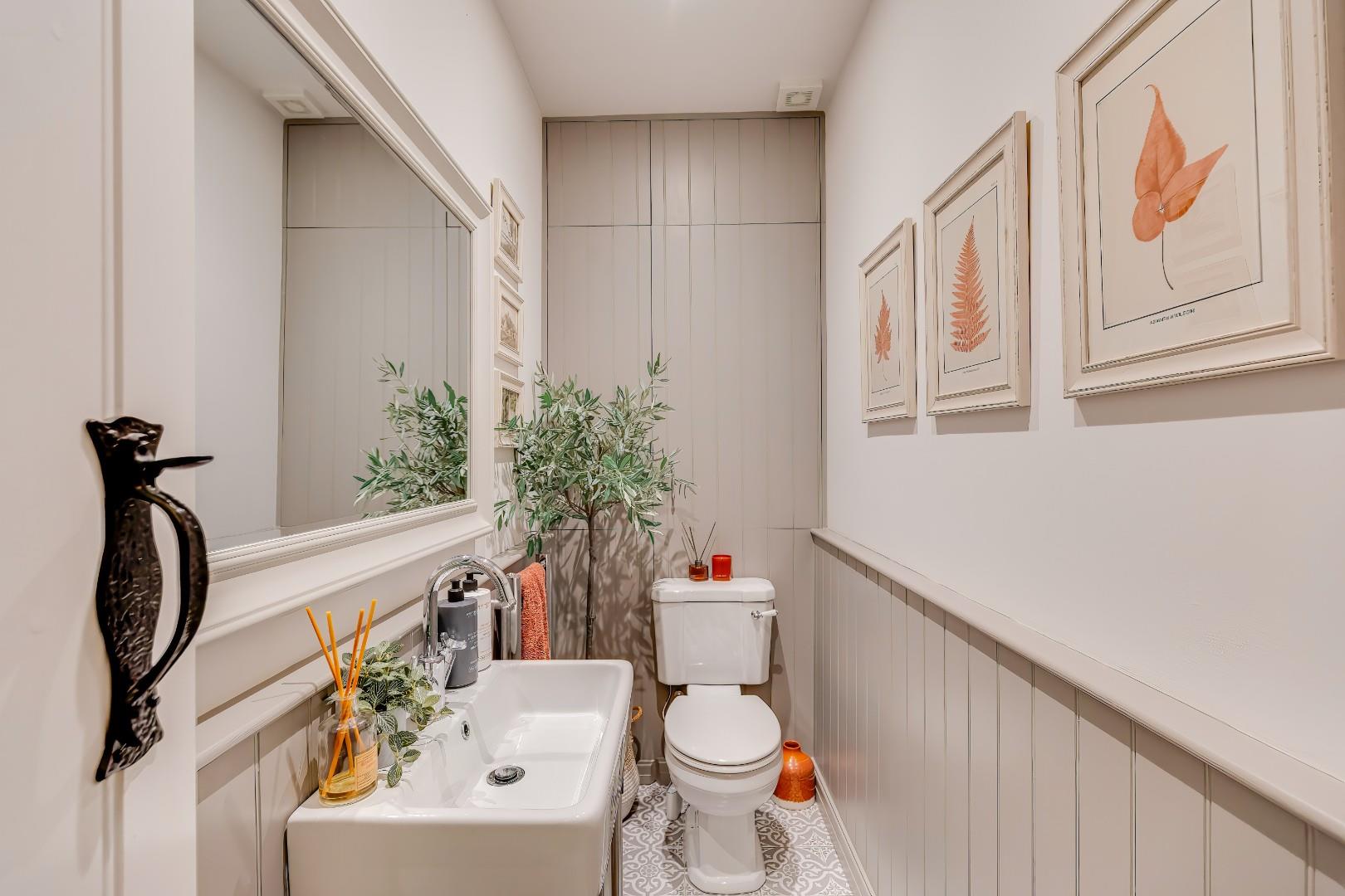 Newton, Porthcawl, Bridgend County Borough, CF36 5SP